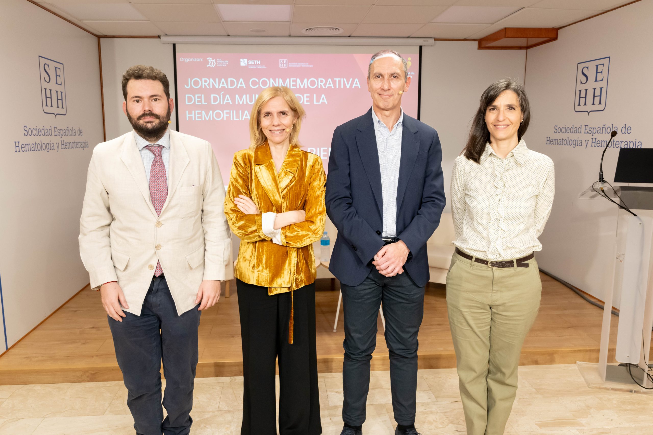 De izq. a dcha., Daniel-Aníbal García Diego, Mª Teresa Álvarez Román, Ramiro Núñez Vázquez y Marta Morado Arias.